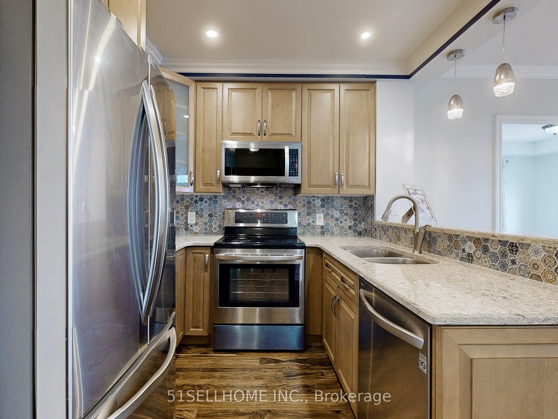 133 Wynford Drive, #1008