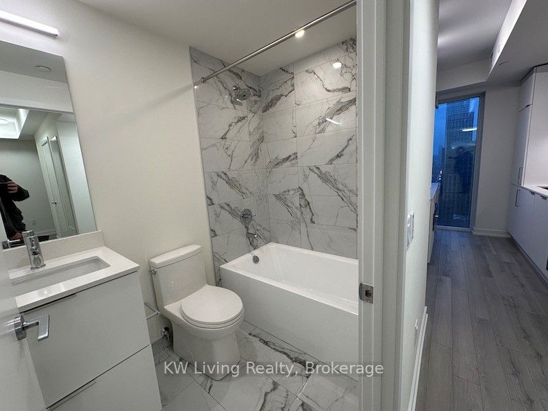 89 Church Street, #2803