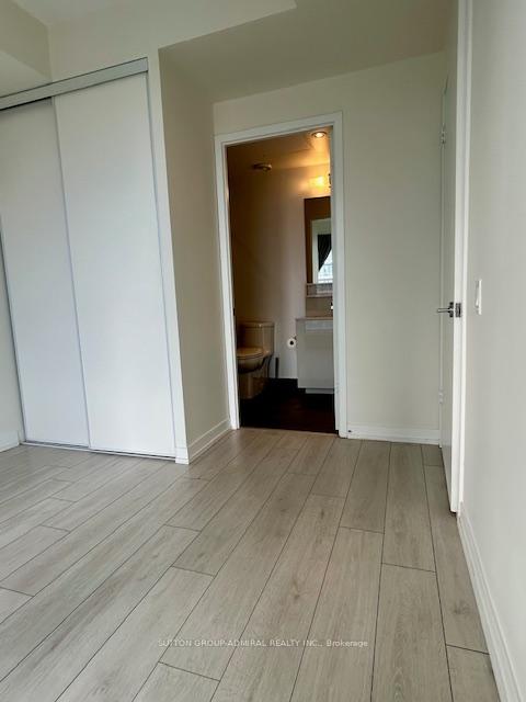 3 Bedrooms Condo at 898 Portage,  Vaughan For sale