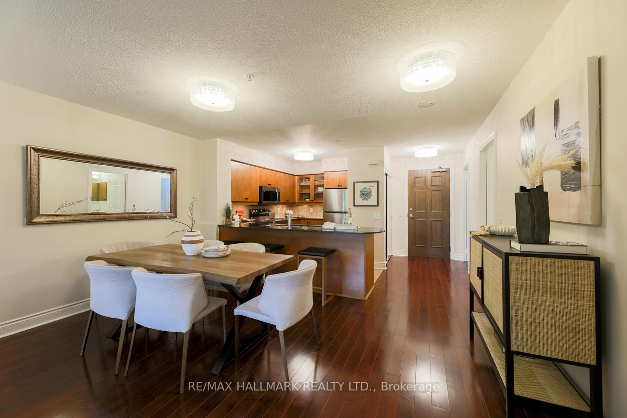 1 Bedroom Condo at 12 Rean, Toronto For sale