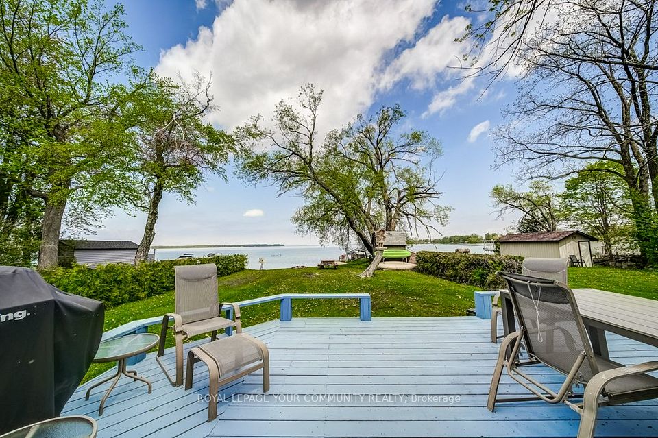 130 MOORES BEACH