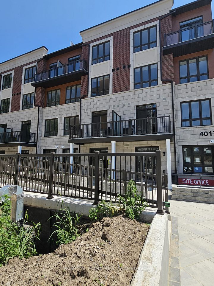 4017 Hickory