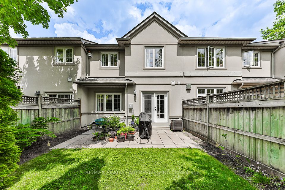 Private Backyard W/Concrete Patio