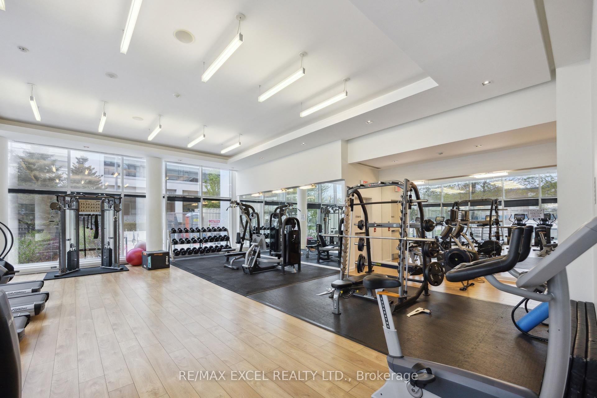 2 Bedrooms Condo at 90 Stadium, Toronto For sale