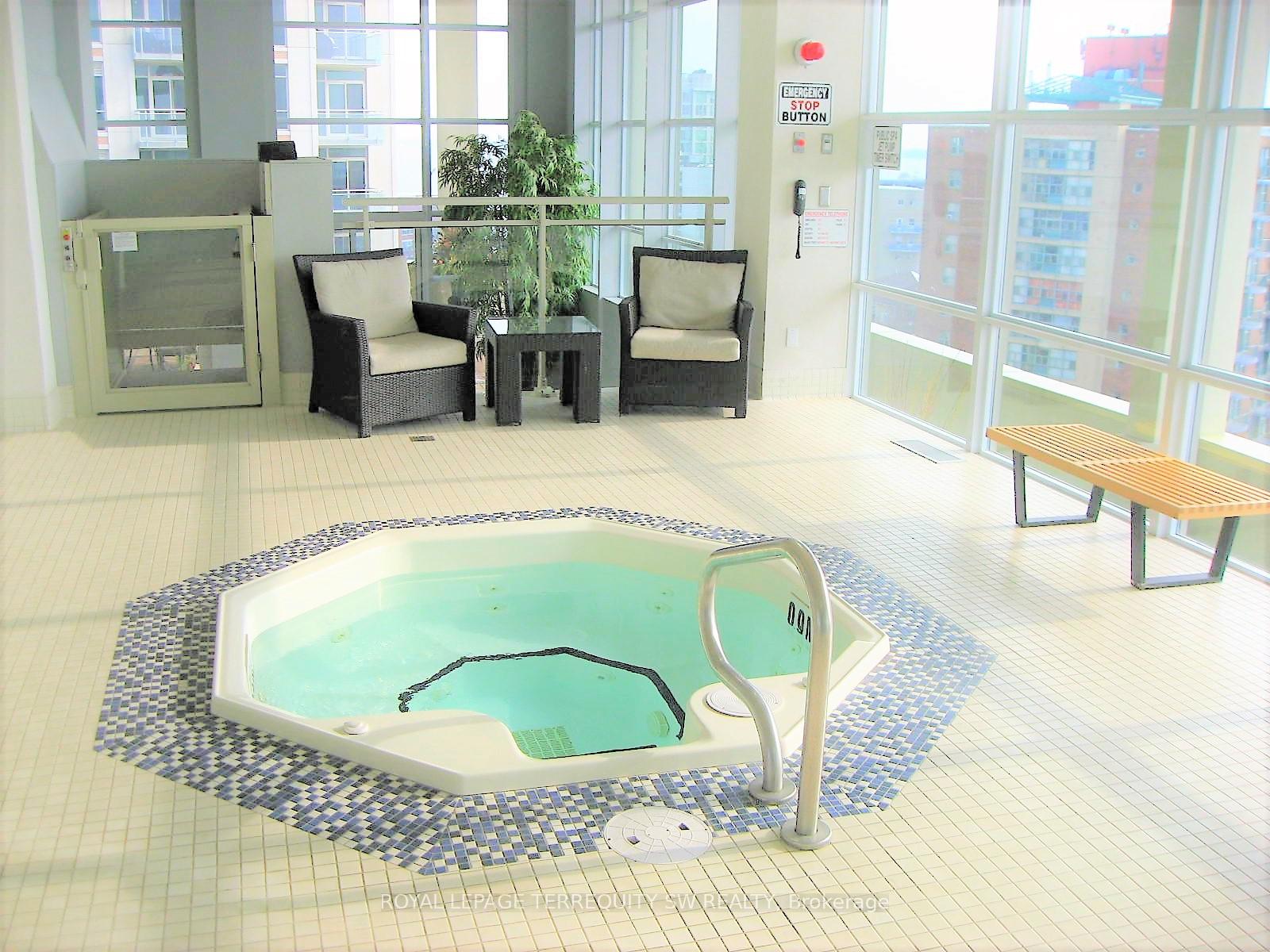 3 Bedrooms Condo at 628 Fleet, Toronto For sale