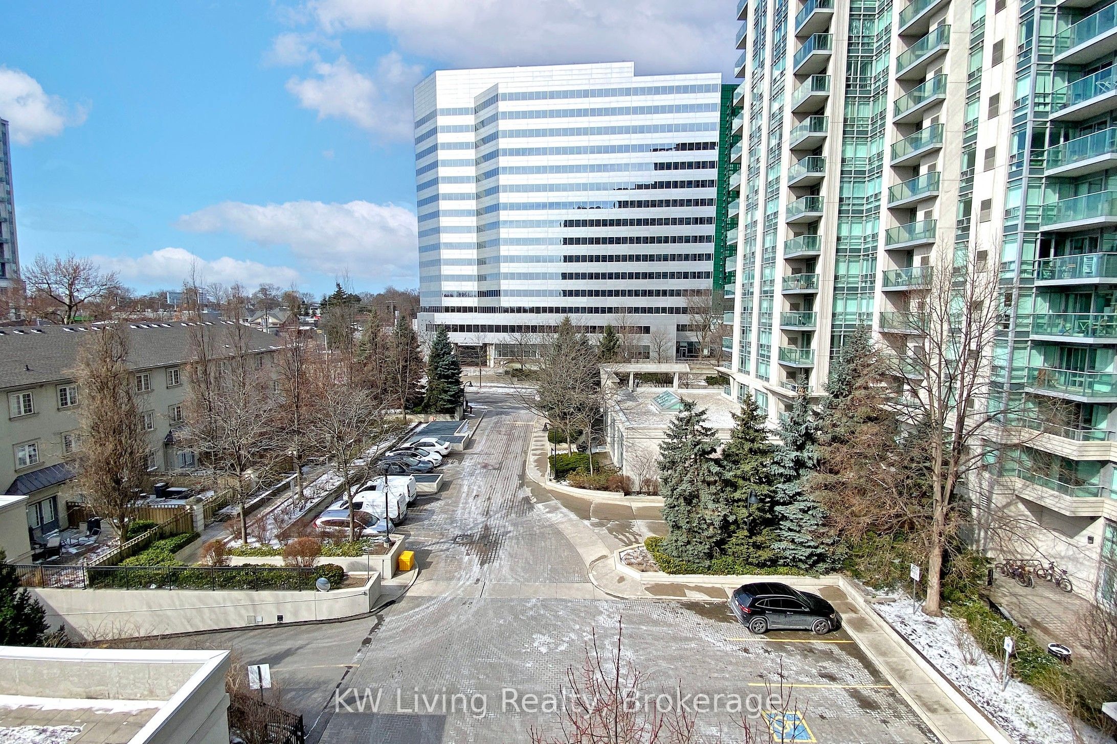 35 Bales Avenue, #615
