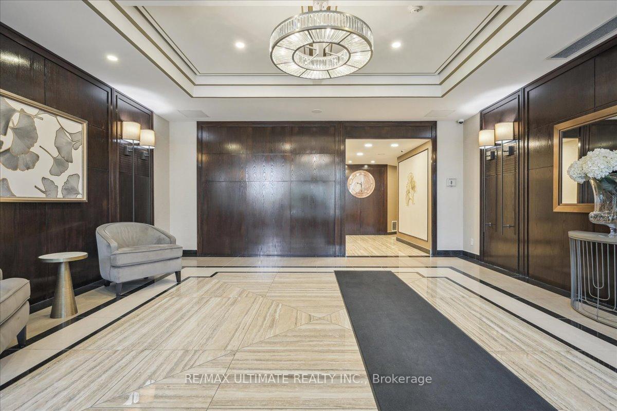 1 Bedroom Condo at 2365 Central Park, Oakville For sale