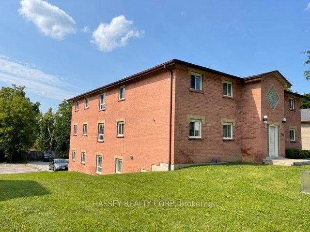 #103 - 104 CODRINGTON Street, Barrie, ON L4M 1R5