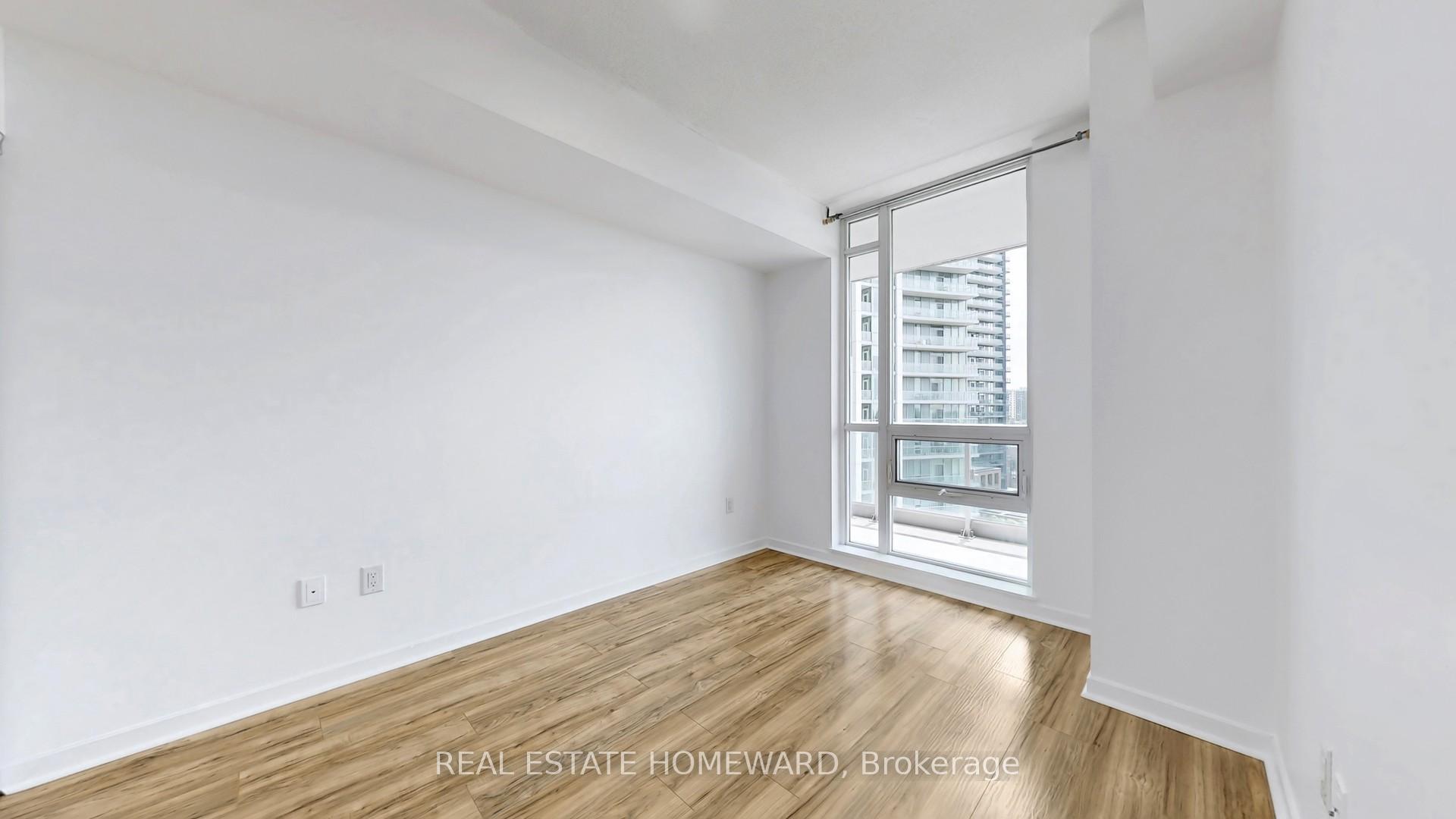 2 Bedrooms Condo at 66 Forest Manor, Toronto For sale