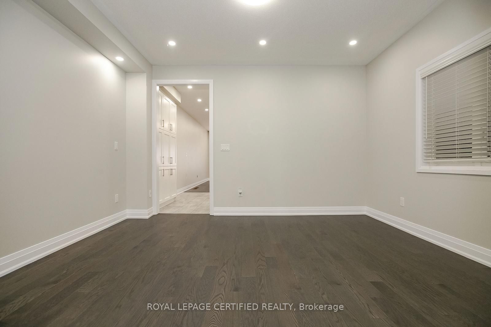 32 Dalbeattie Drive