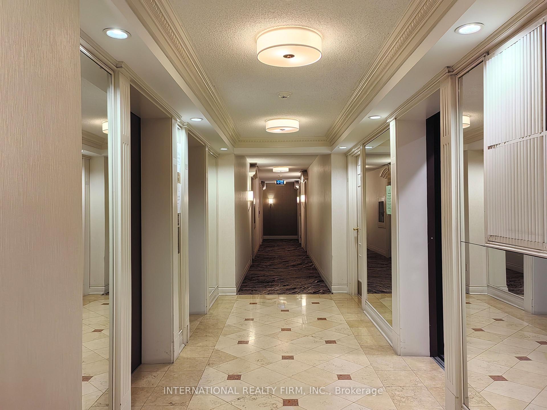 4 Bedrooms Condo at 880 Grandview, Toronto For sale