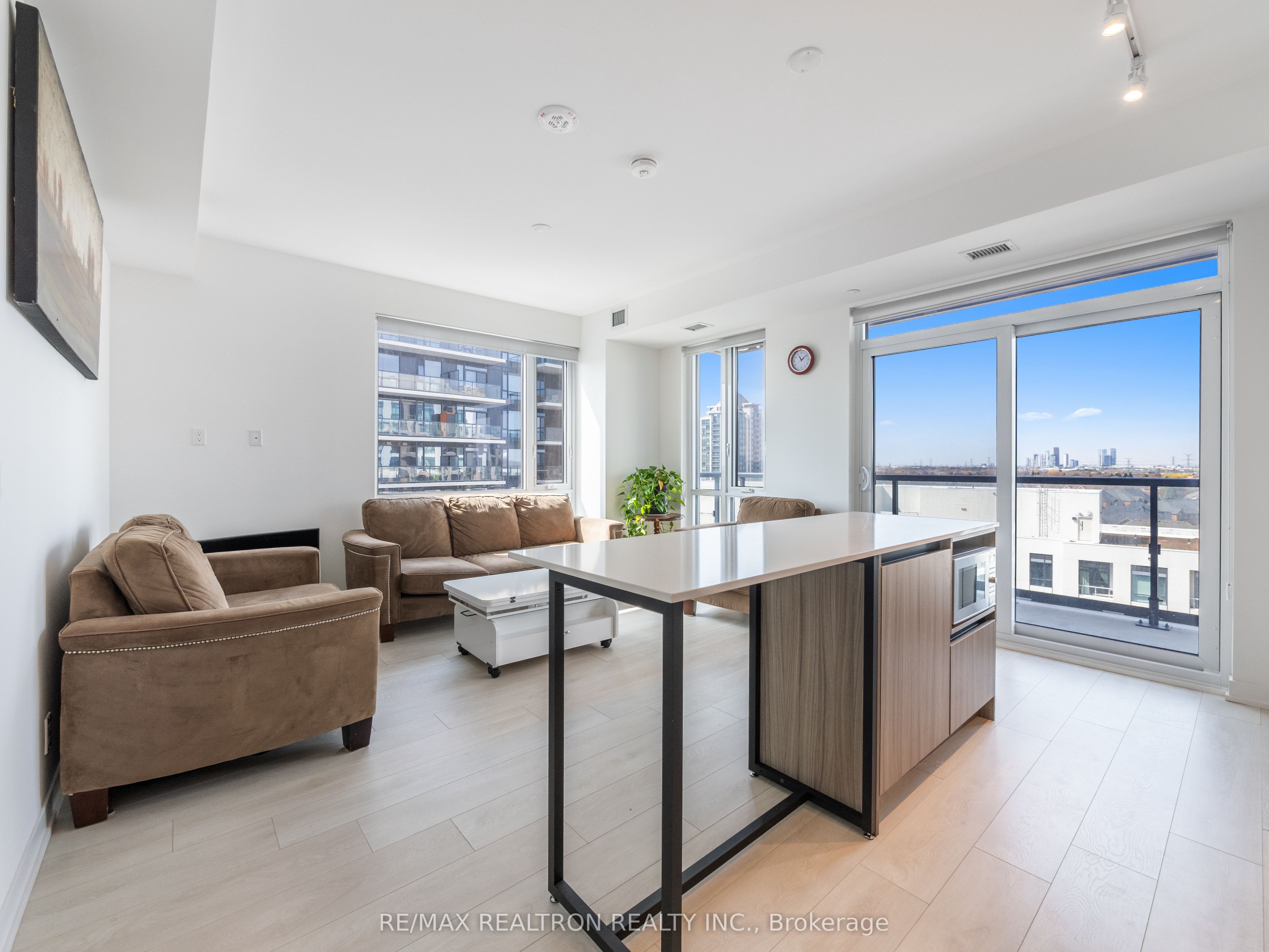 7950 Bathurst Street, #0911 Tower B