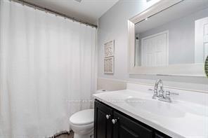 3 Bedrooms Condo at 3100 Fifth, Mississauga For sale
