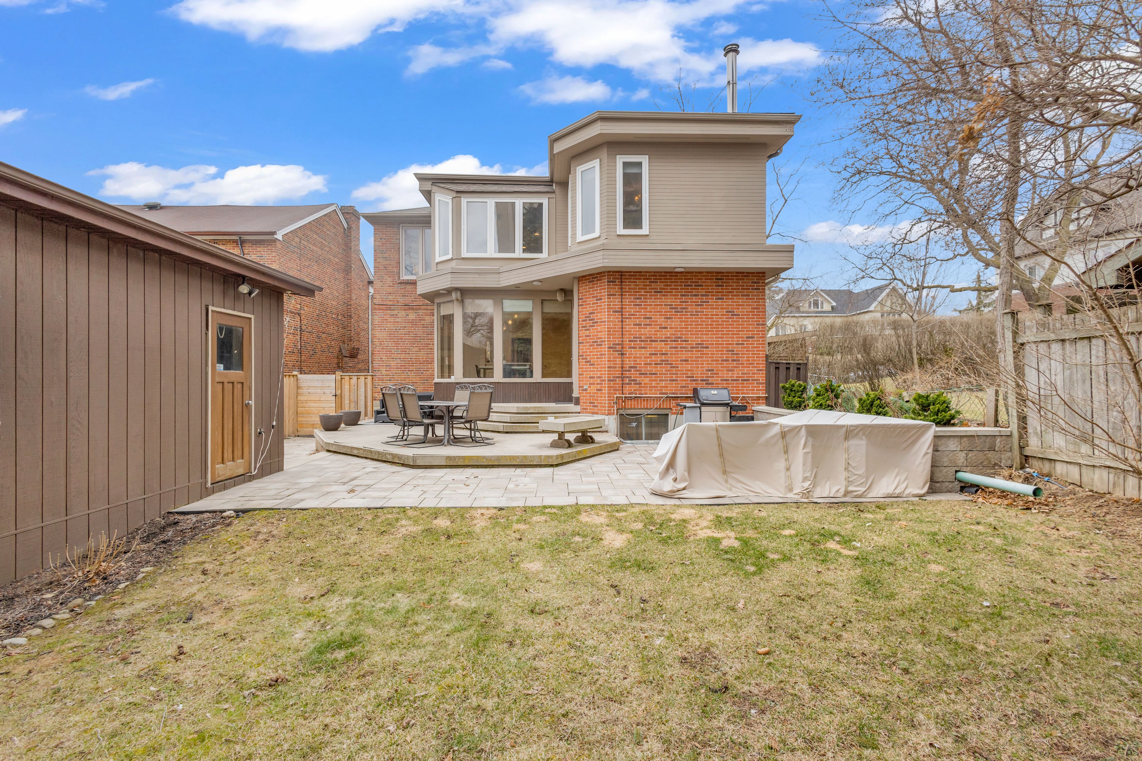 27 Peveril Hill S