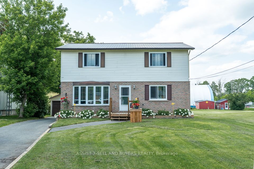 17407 County Rd 18