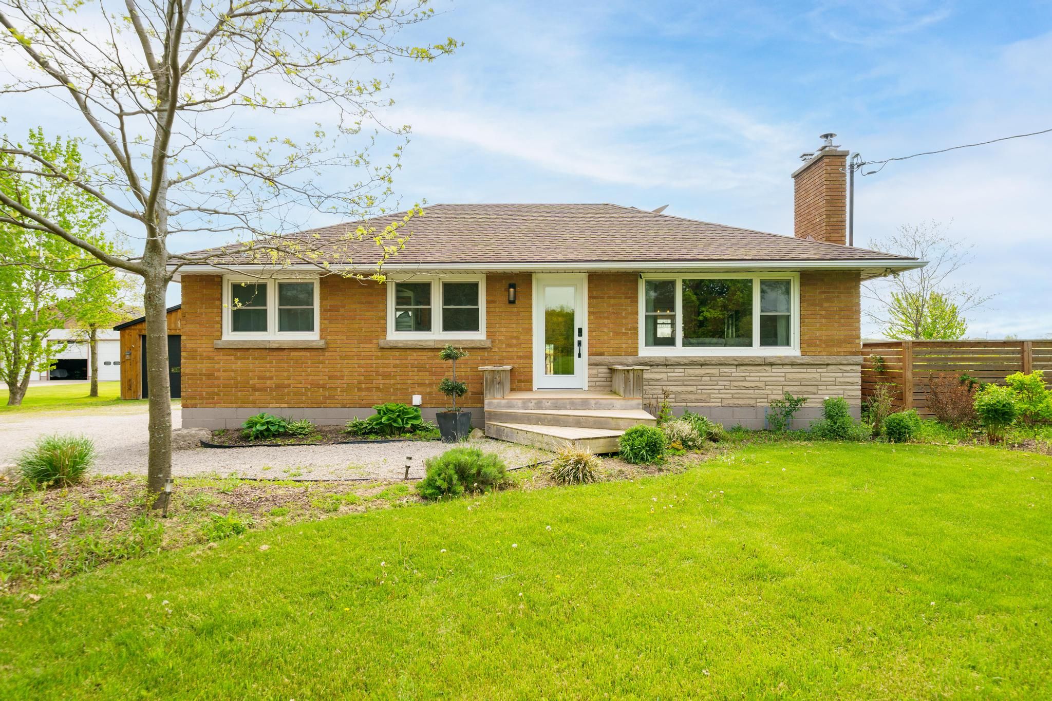 2411 Shurie Road West Lincoln Ontario L0R 2A0