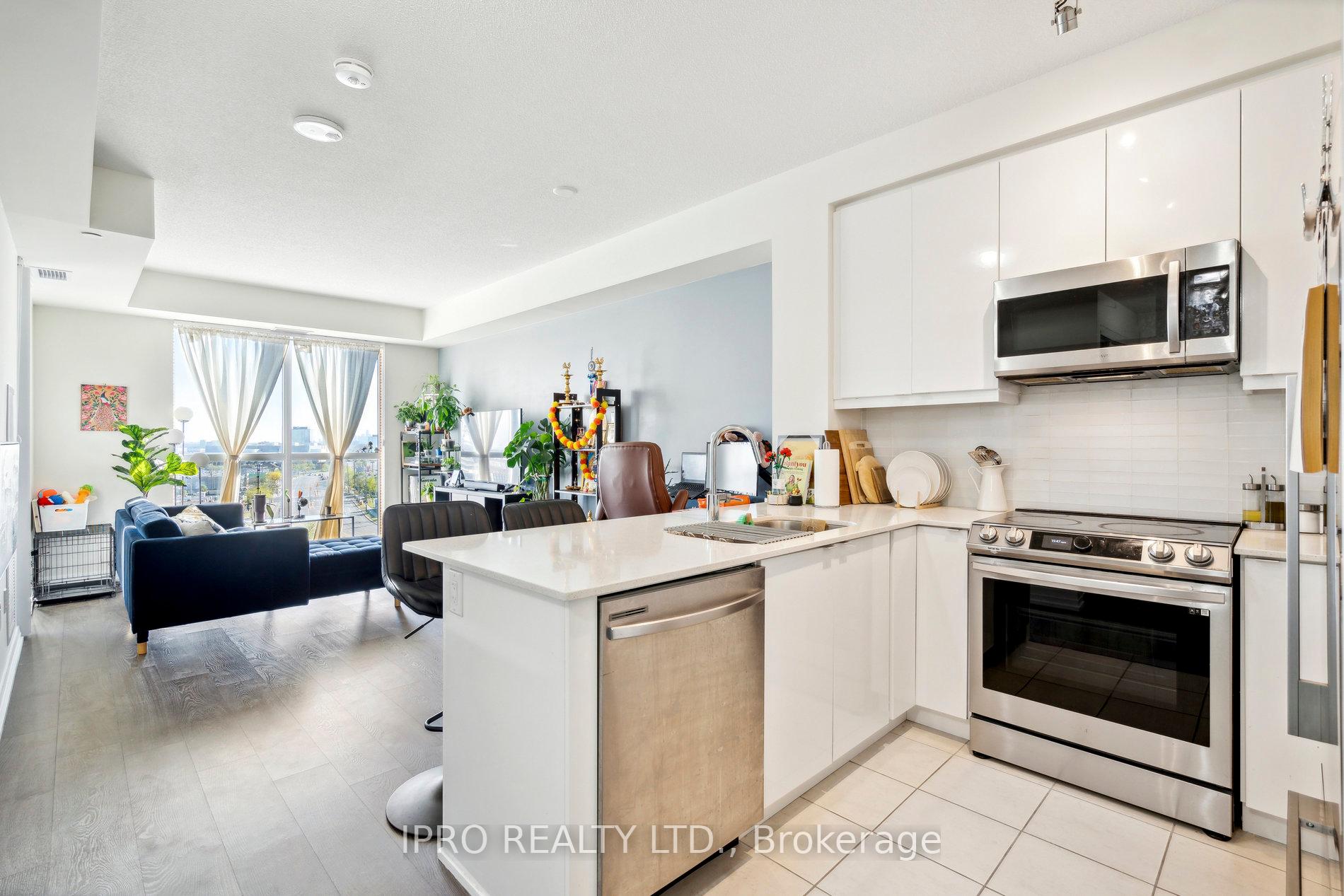 2 Bedrooms Condo at 50 Thomas Riley, Toronto For sale