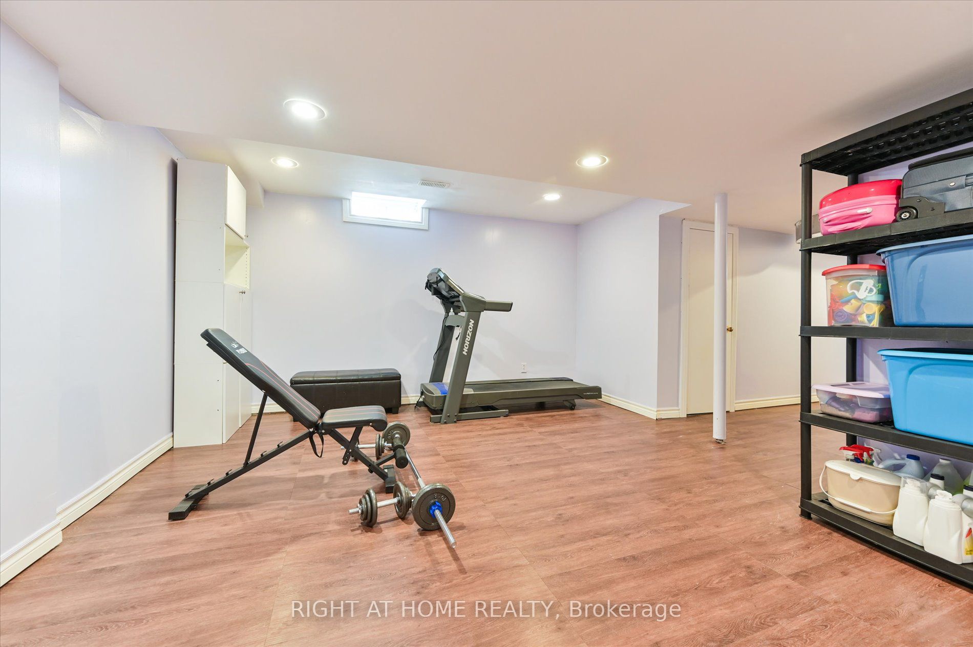 26 Benjamin Hood Crescent