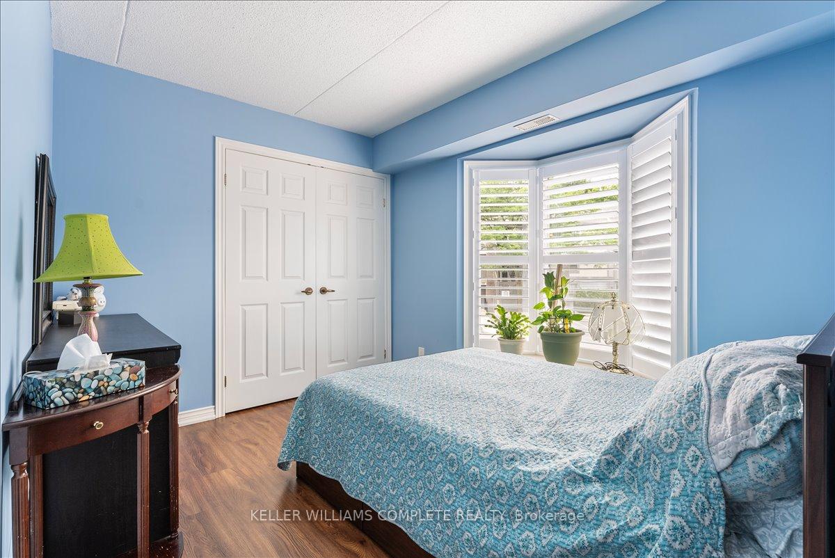 2 Bedrooms Condo at 2010 CLEAVER,  Burlington For sale