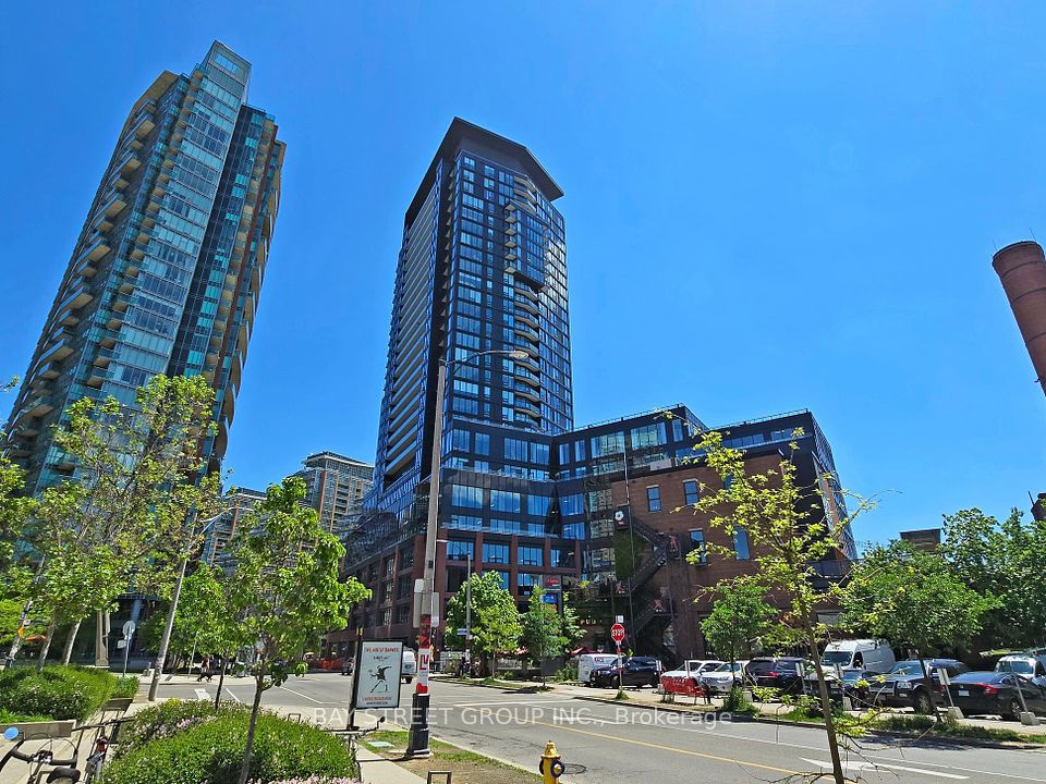135 East Liberty