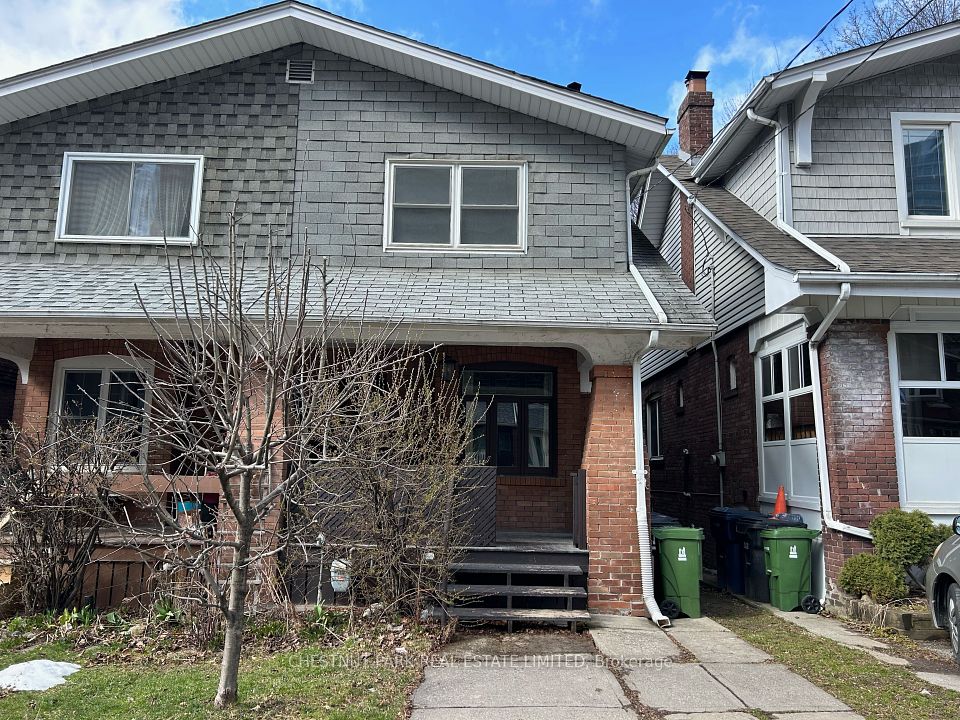 32 Henning Avenue