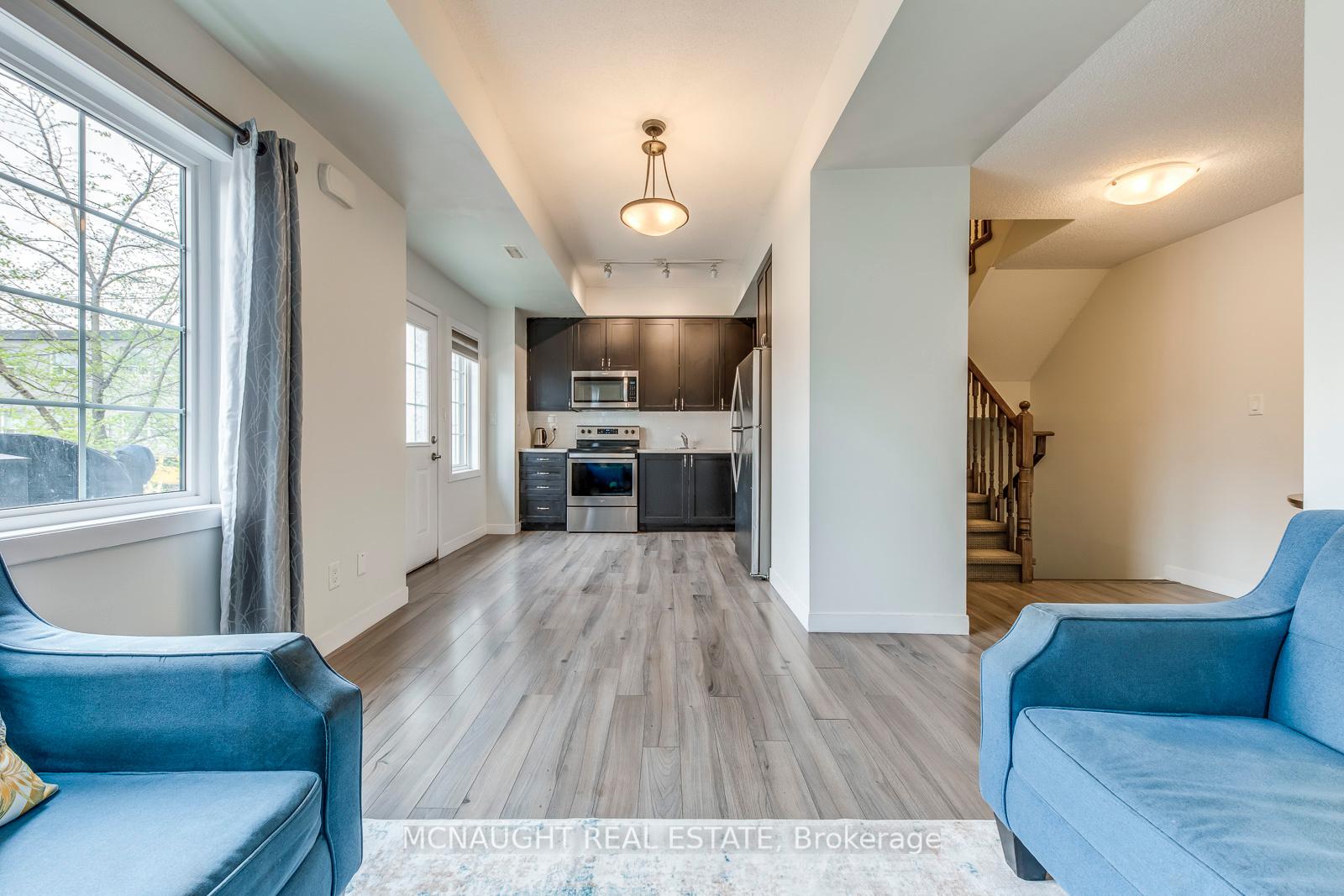 3 Bedrooms Condo at 9 Forbes, Toronto For sale