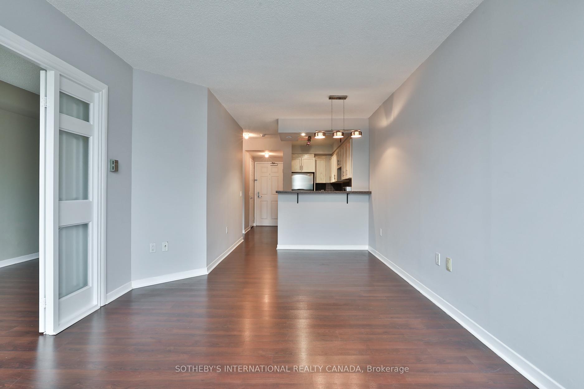 2 Bedrooms Condo at 284 Bloor, Toronto For sale