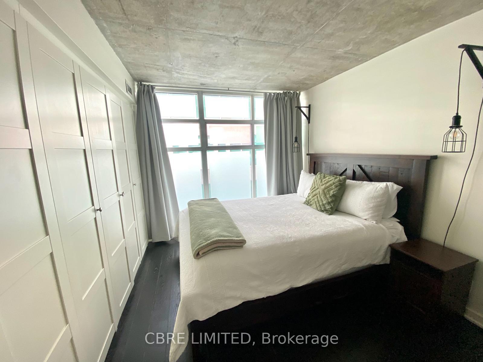 2 Bedrooms Condo at 388 Richmond,  Toronto For sale