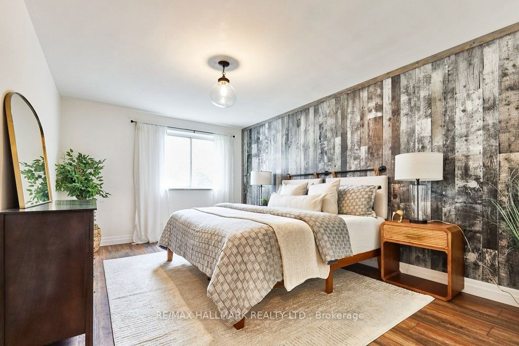 800 Kennedy Road, #401