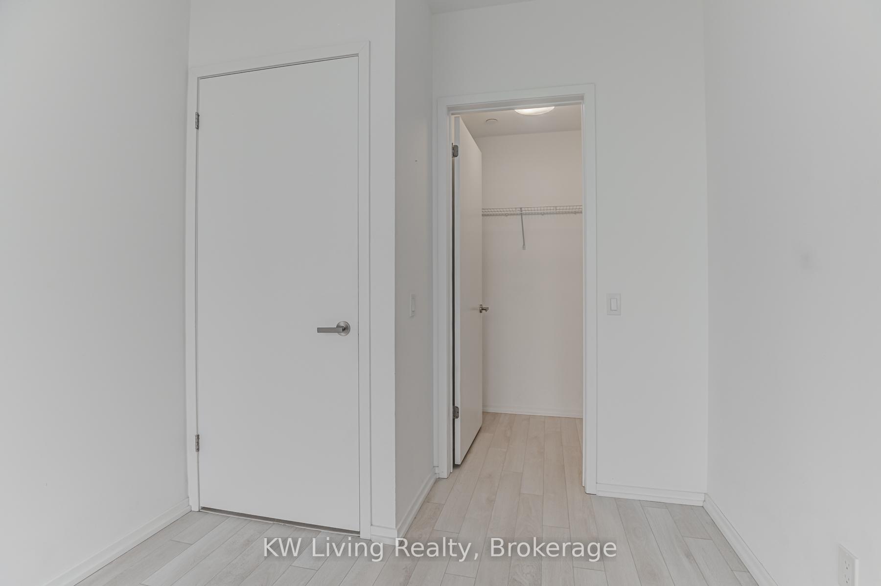 1 Bedroom Condo at 197 Yonge, Toronto For sale