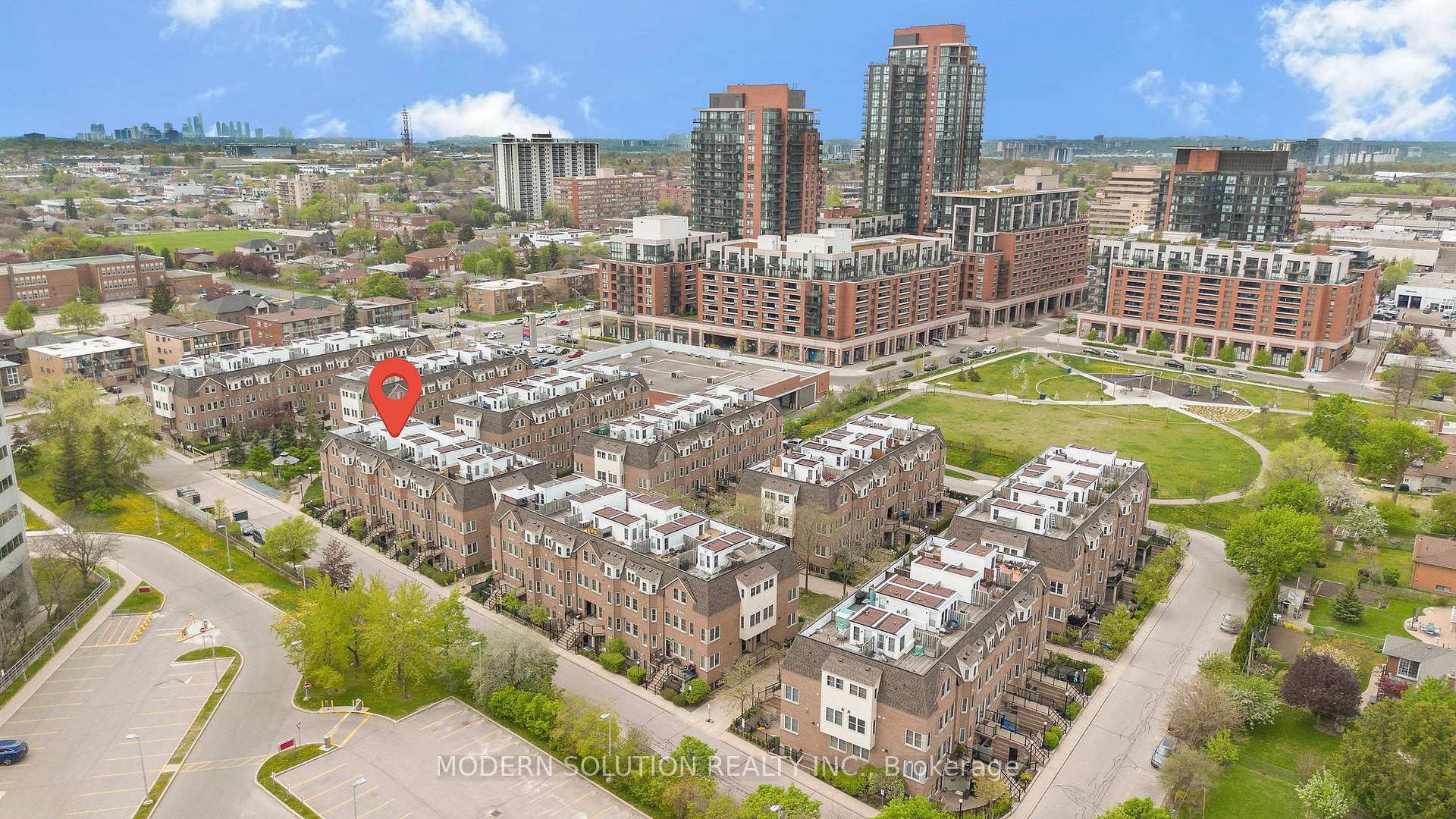 2 Bedrooms Condo at 760 Lawrence, Toronto For sale