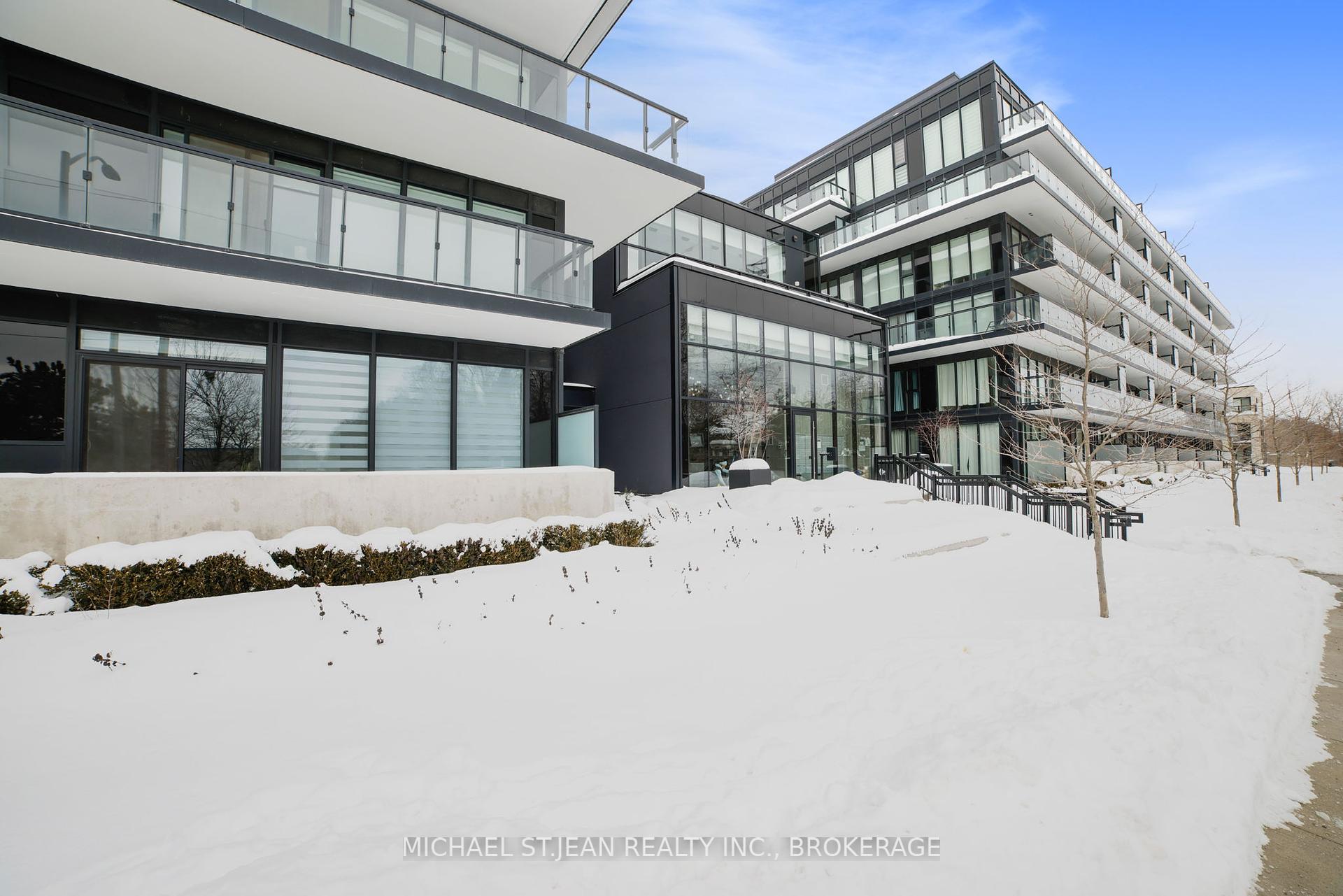 1 Bedroom Condo at 1119 Cooke,  Burlington For sale