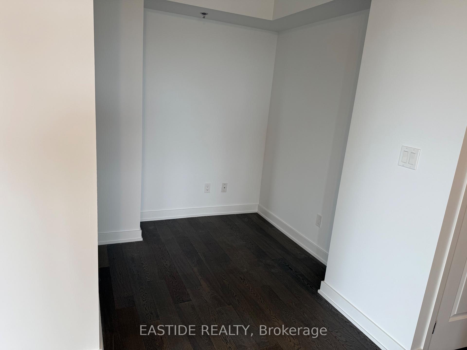 3 Bedrooms Condo at 185 Bonis, Toronto For sale