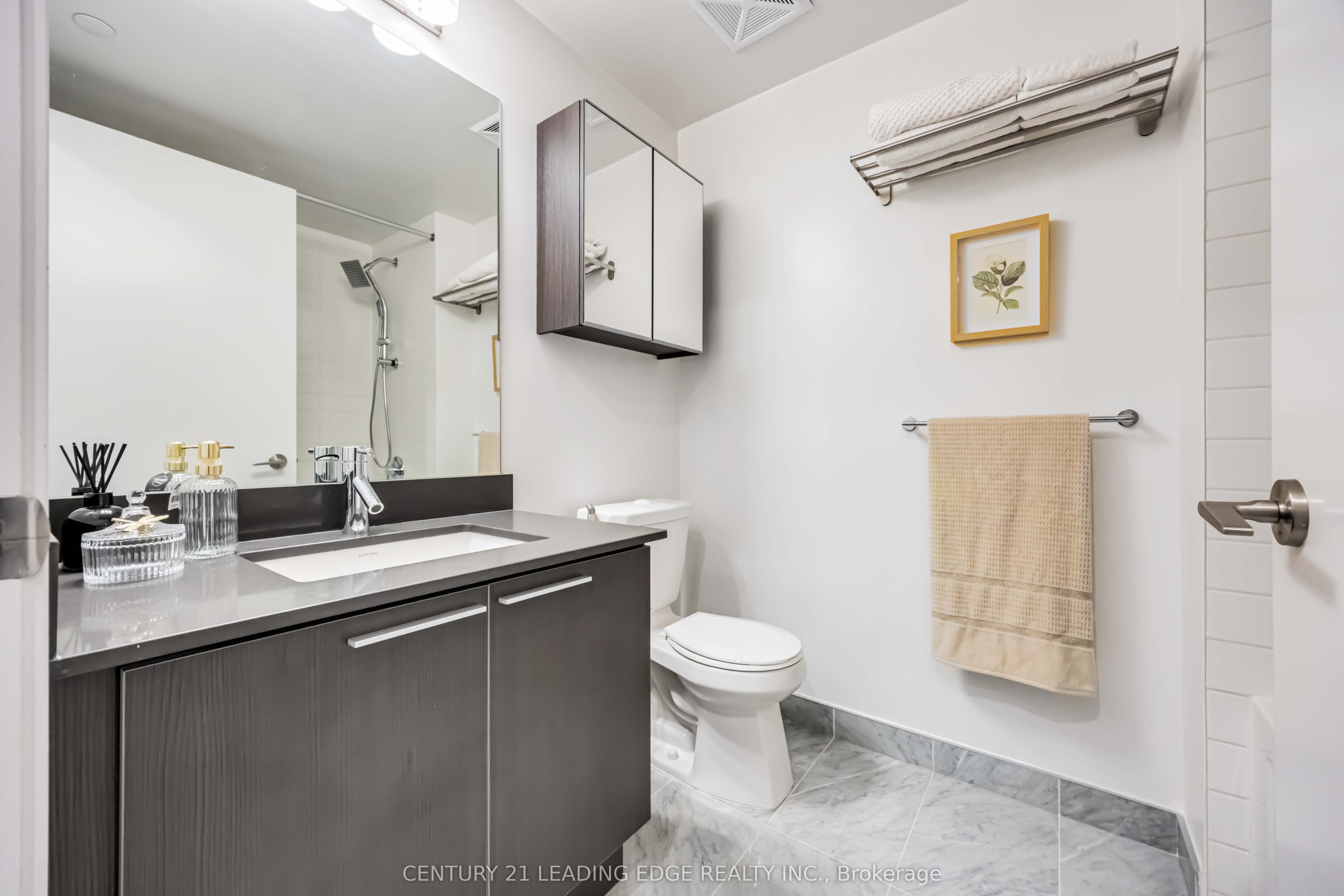 10 Park Lawn Road, #621