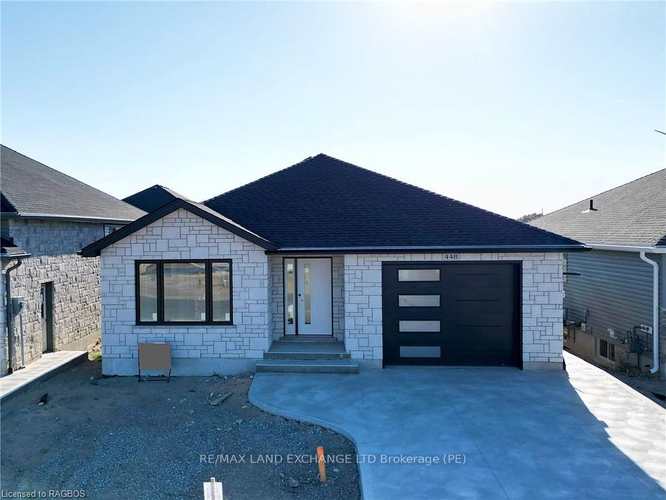448 BURNSIDE