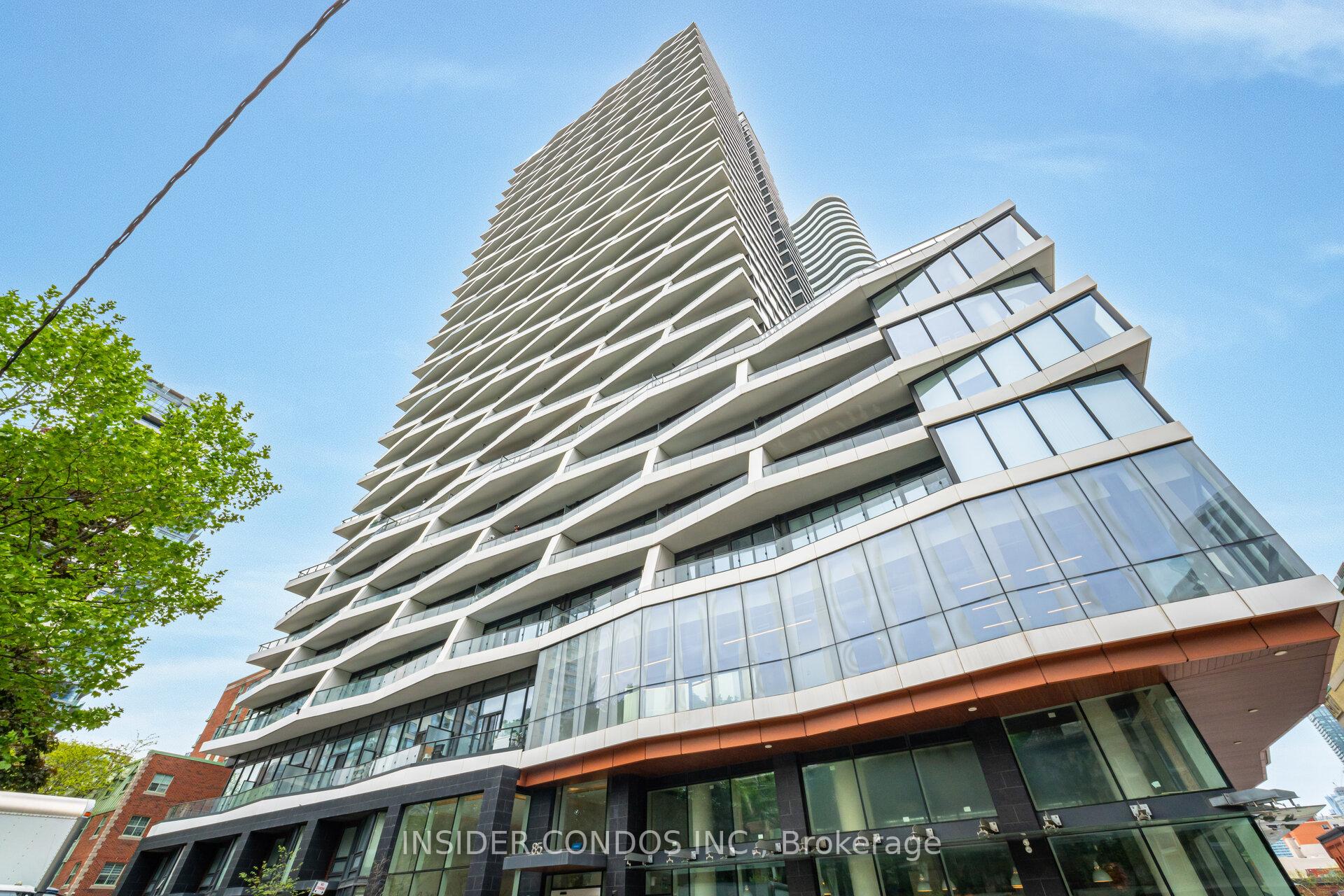 2 Bedrooms Condo at 85 Wood, Toronto For sale