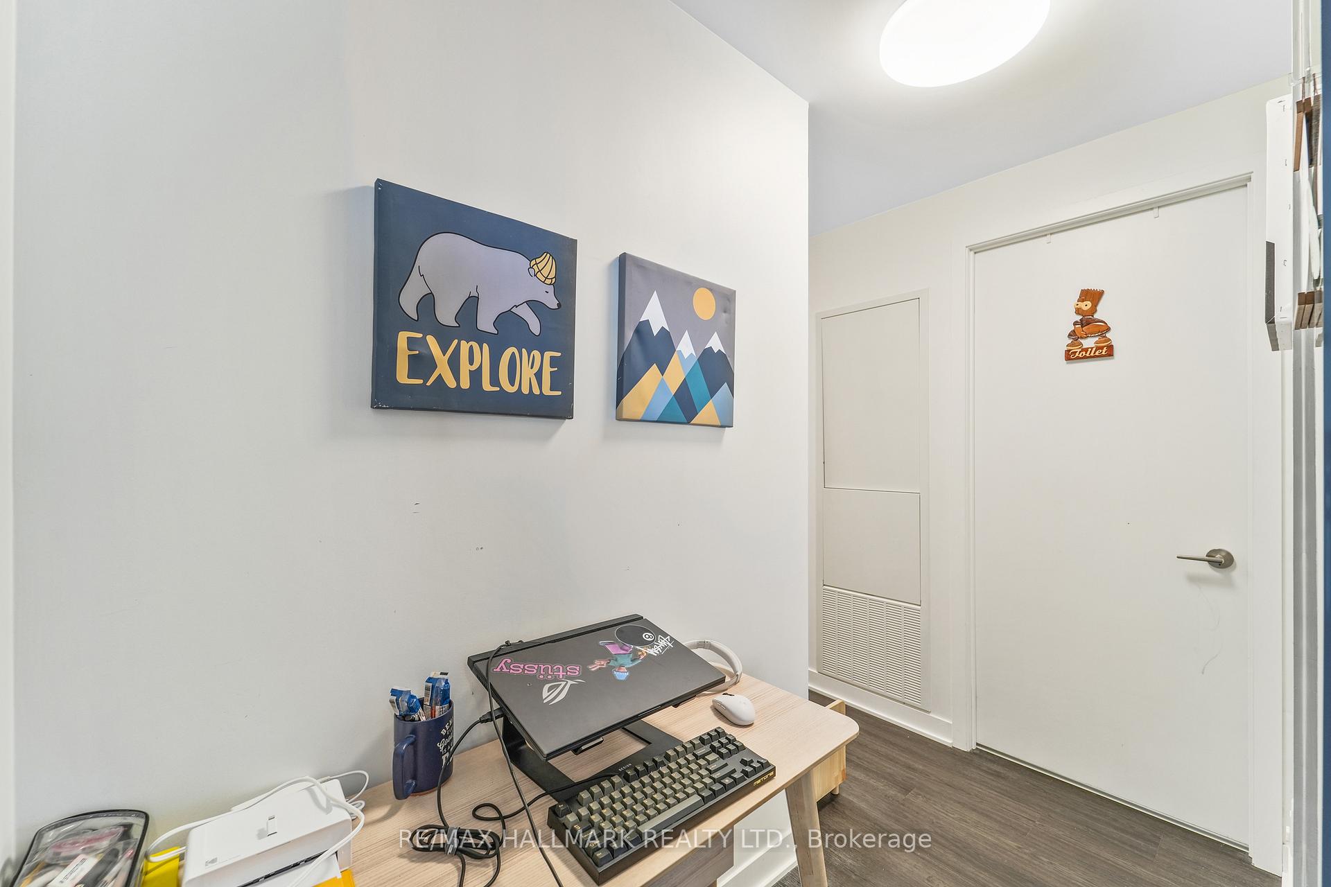 2 Bedrooms Condo at 185 Alberta, Toronto For sale