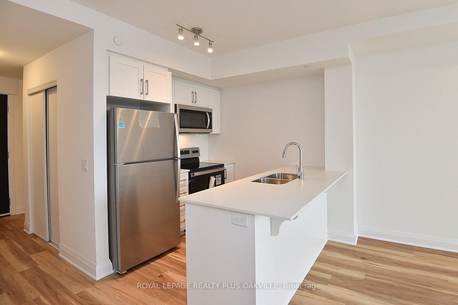 1 Bedroom Condo at 1936 Rymal, Hamilton For sale