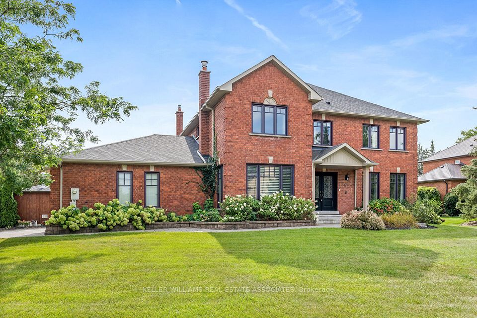 17 Oak Ridge