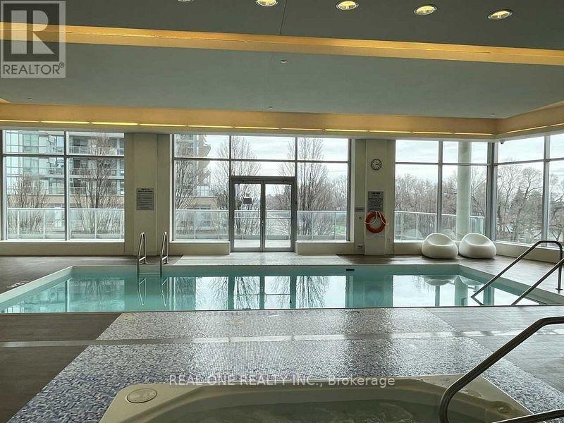2 Bedrooms Condo at 66 Forest Manor, Toronto For sale