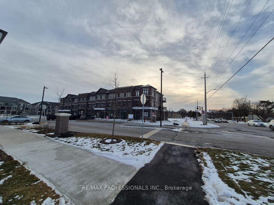585 Colborne