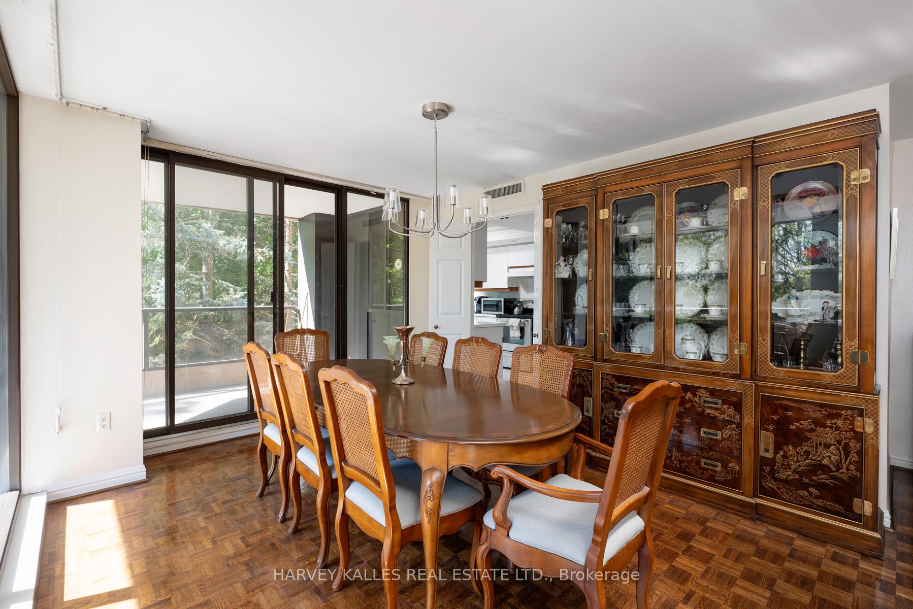 2 Bedrooms Condo at 3900 Yonge, Toronto For sale