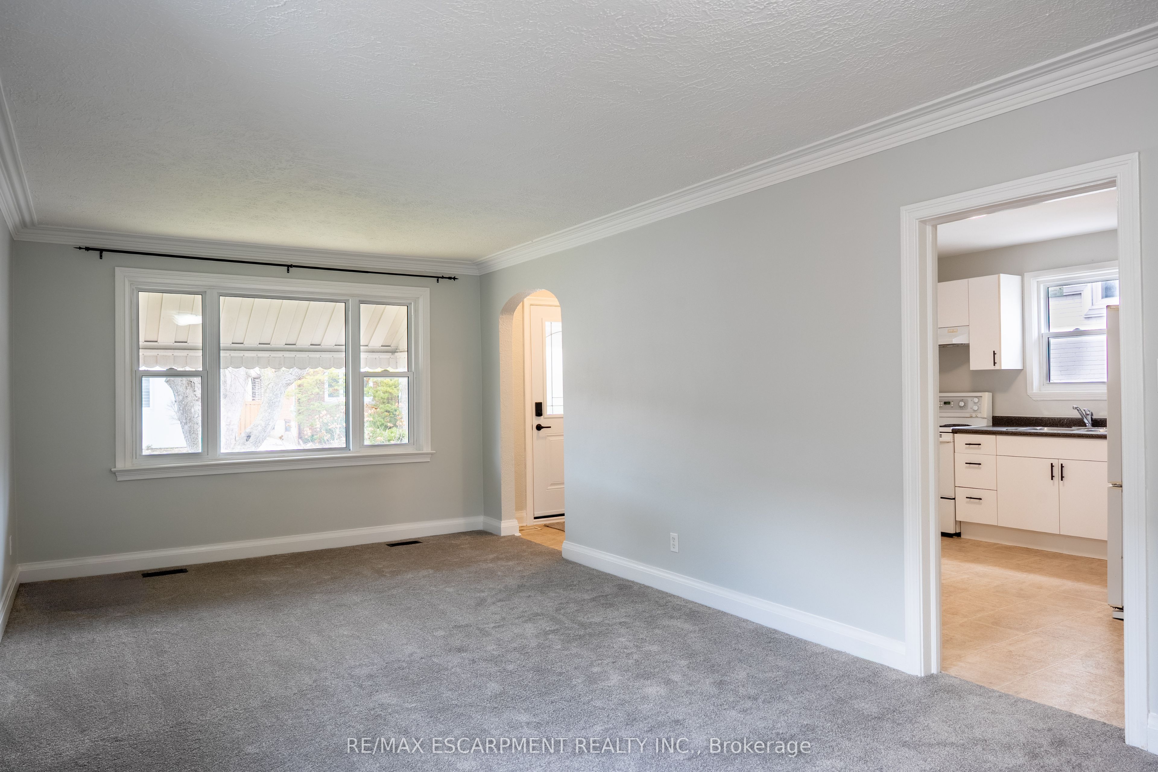 292 Bogert Avenue, #Main