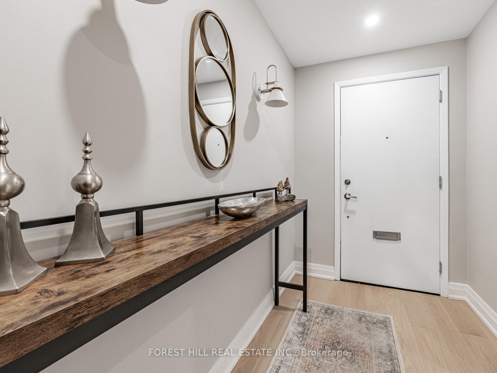 4 Bedrooms Condo at 51 Broadfield, Toronto For sale