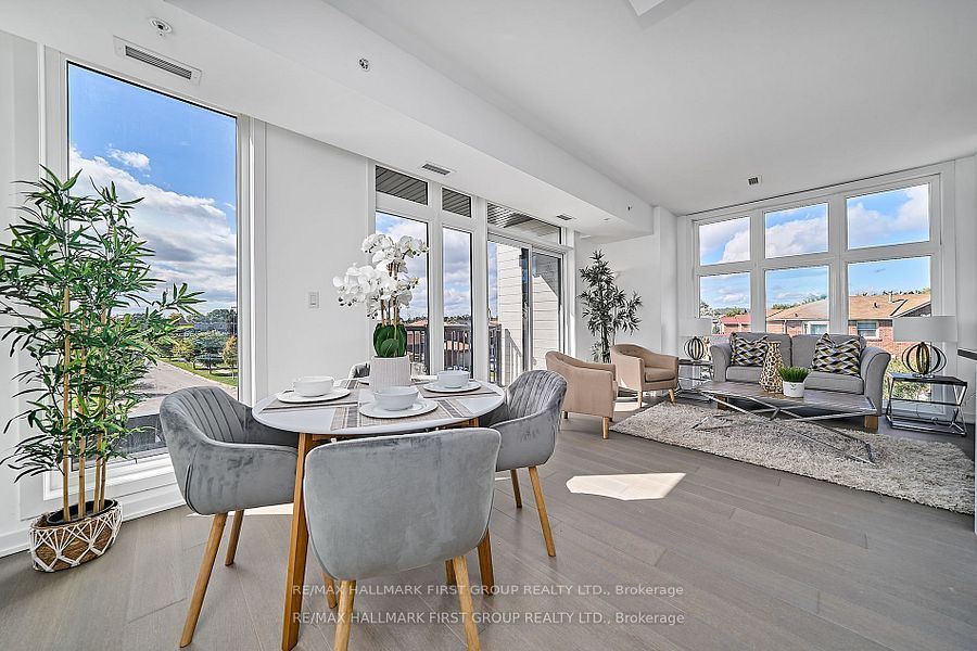 Living Room / Dining Room