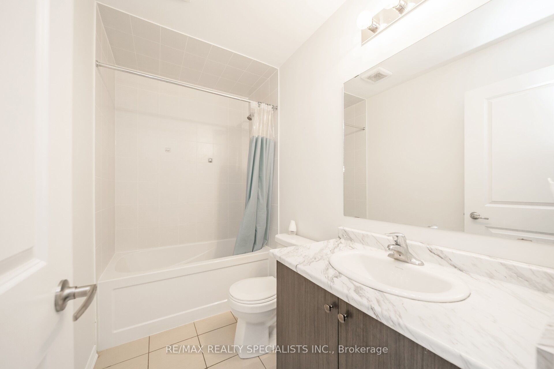 68 First Street, #28