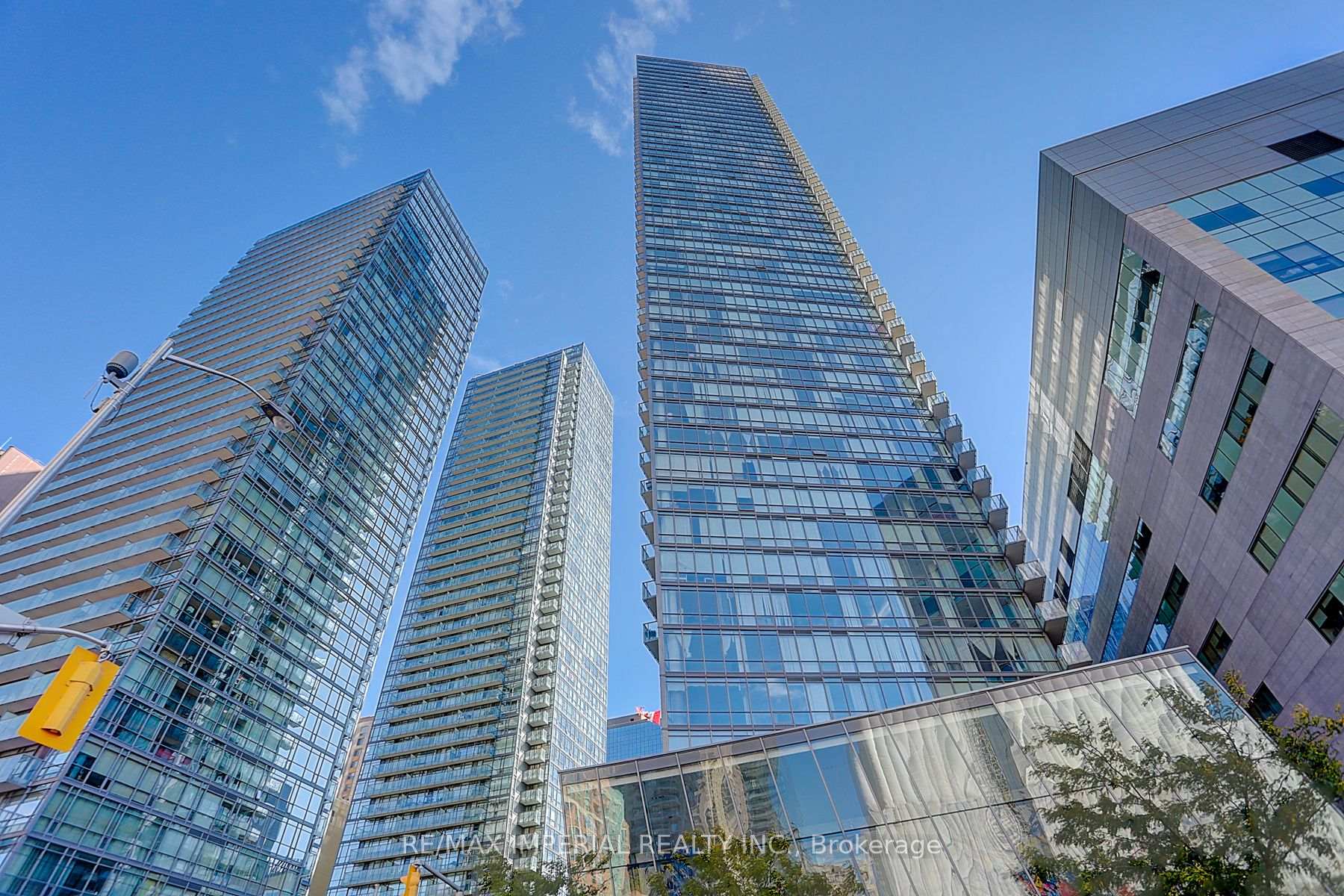 4 Bedrooms Condo at 832 Bay, Toronto For sale