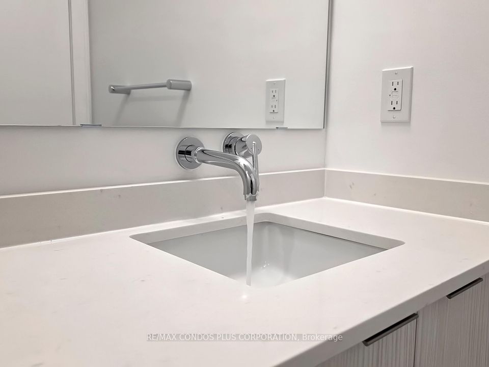 https://trreb-image.ampre.ca/IUSfHxQch1NWCZwGWFIEvAP10LNAf8Na869fWxhMIp4/rs:fit:960:960/wm:.5:so:0:50:.4/wmsh:10/wmt:PHNwYW4gZm9yZWdyb3VuZD0nd2hpdGUnIGZvbnQ9JzY4Jz5SRS9NQVggQ09ORE9TIFBMVVMgQ09SUE9SQVRJT04sIEJyb2tlcmFnZTwvc3Bhbj4/L3RycmViL2xpc3RpbmdzLzQwLzkyLzE5LzIxL3AvMzAzNDRlZTEtY2ExYi00YjRkLTllZDItNjJiNGM2ZjZjYjk5LmpwZw.jpg