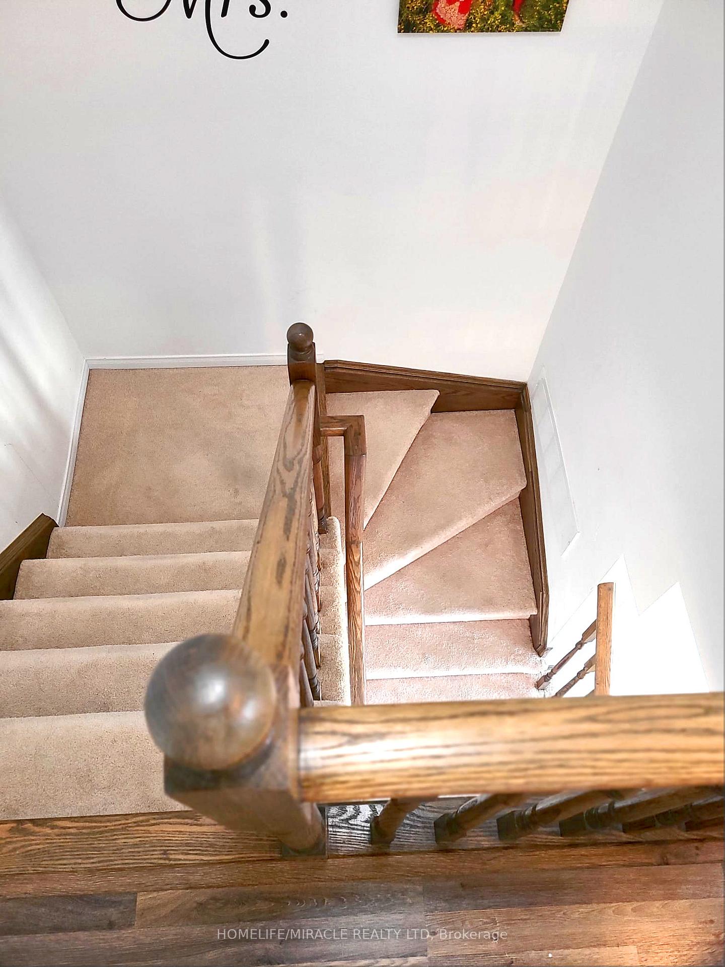 2 Bedrooms Condo at 2508 POST, Oakville For sale