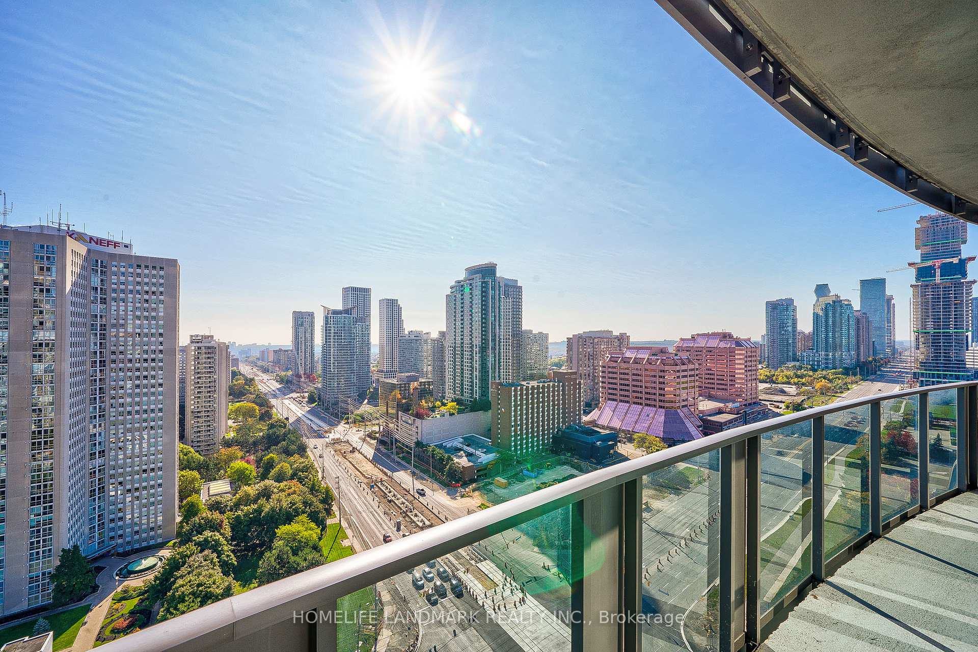 1 Bedroom Condo at 60 Absolute,  Mississauga For sale
